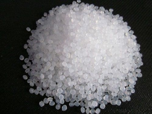 biji plastik daur ulang
