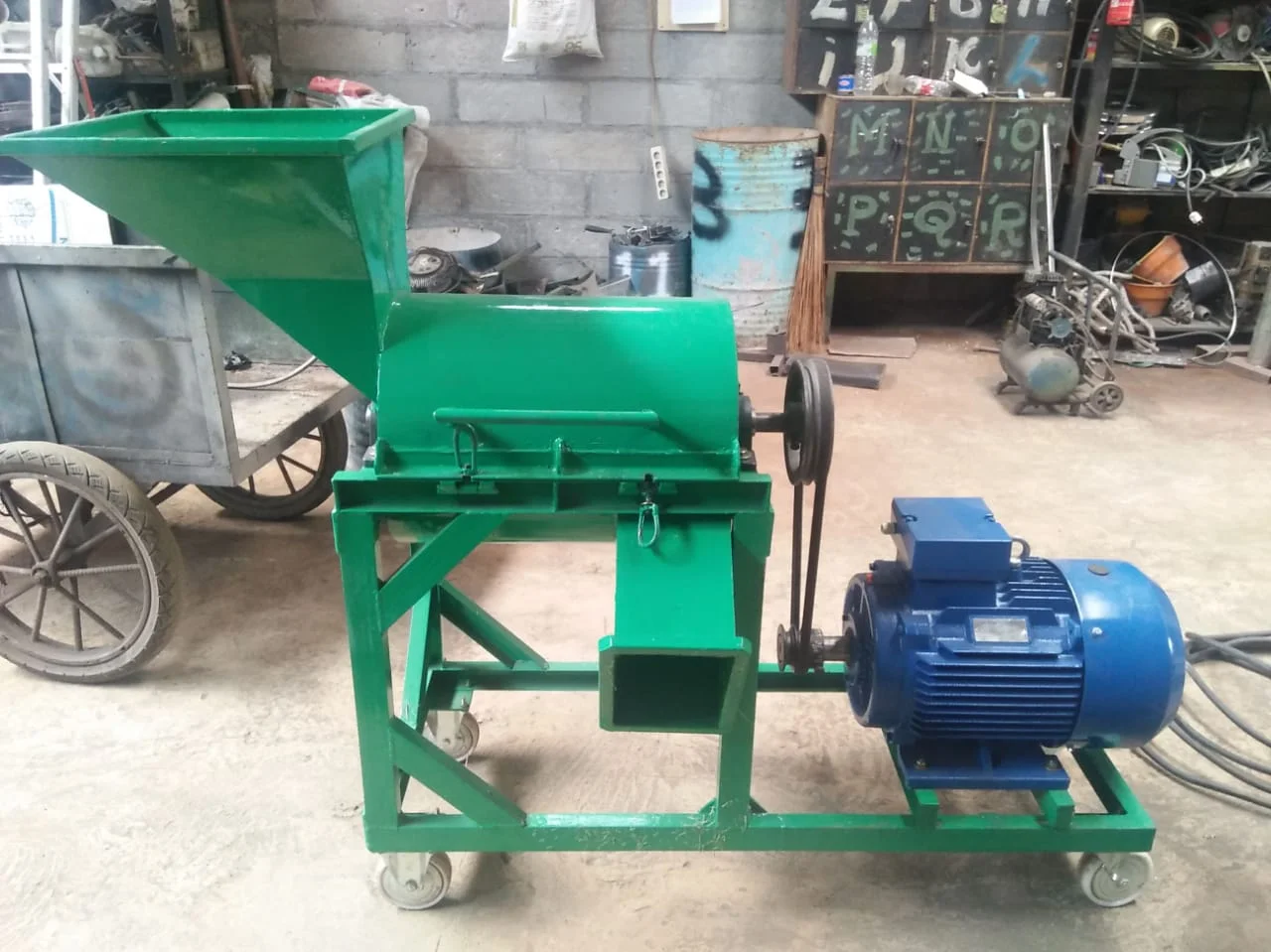 mesin pencacah daun dan ranting