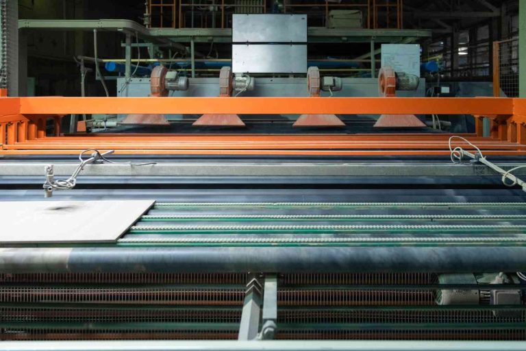 Solusi Pemindahan Barang di Area Produksi