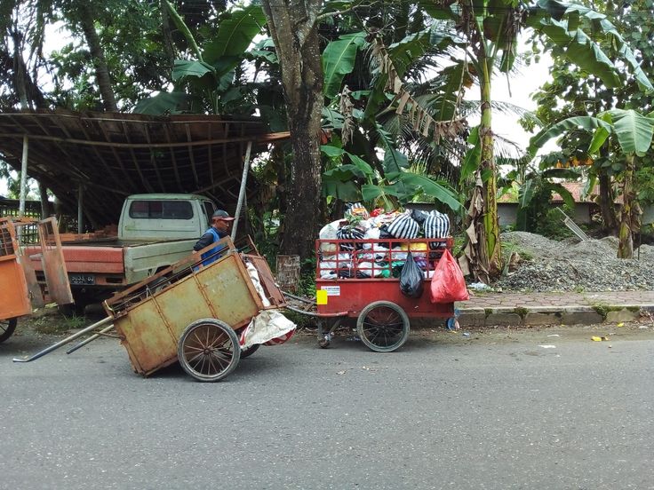 keunggulan gerobak sampah berbahan besi